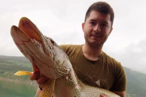 Savladao štuku od skoro 10 kilograma na Zavojskom jezeru