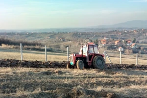 Danas počinje podjela regresiranog dizel goriva - visina premije 0,5 KM/l