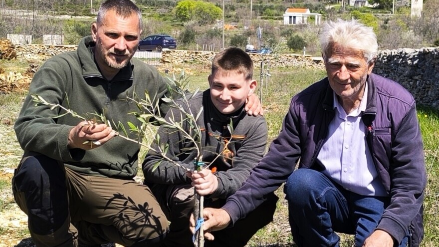 Did Mirko, sin Branimir i unuk Vid oživjeli didovinu u Rodaljicama