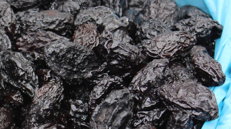 Blace priprema više od 100 vagona suve šljive za tržište