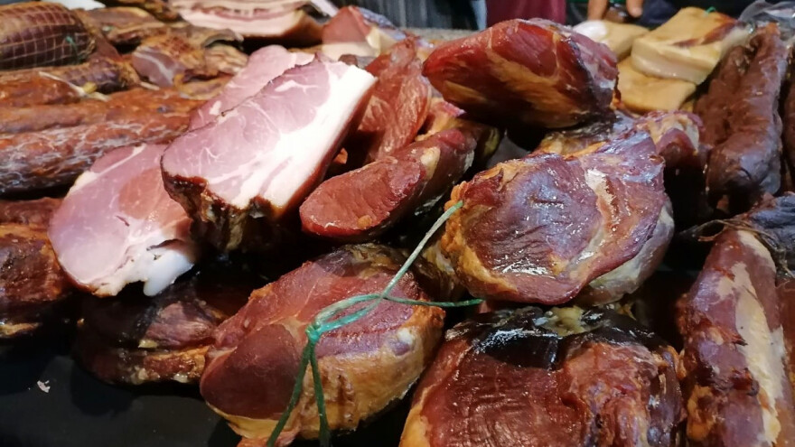 Domaće suvo meso: Od tovljenika skoro se ništa ne baca