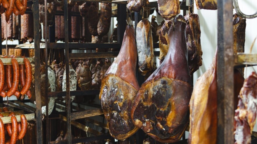 Ukrao meso i mesne prerađevine, alkohol i bicikl?