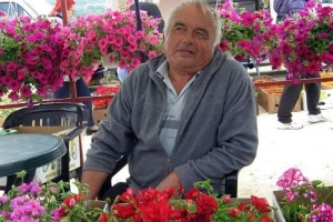 Gligorije Suzić: Cvećari osećaju besparicu