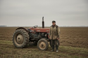 Sve stalo - šute i ne spominju poljoprivredu