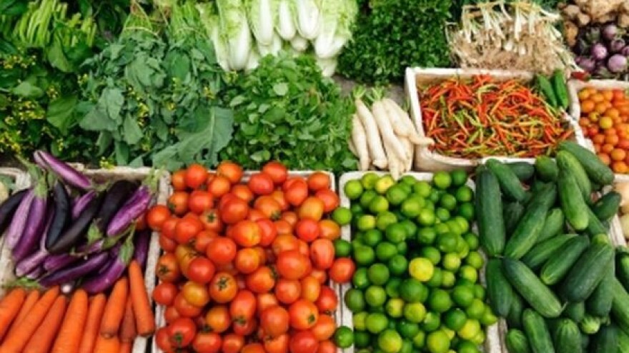 Apsurdi u uvozu hrane!