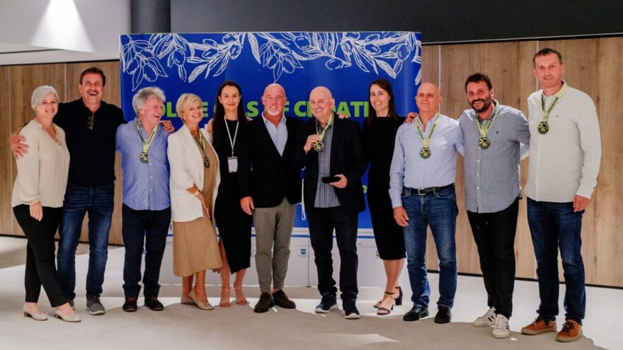 Iz kluba Oleum Primum Dalmaticum stiže super ulje Ultra virgin