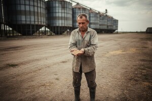 Svi zarađuju, a mi smo krivi