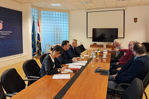 Ide popisivanje tržnih viškova teških svinja po županijama, ali i ciljani natječaj za svinjogojce