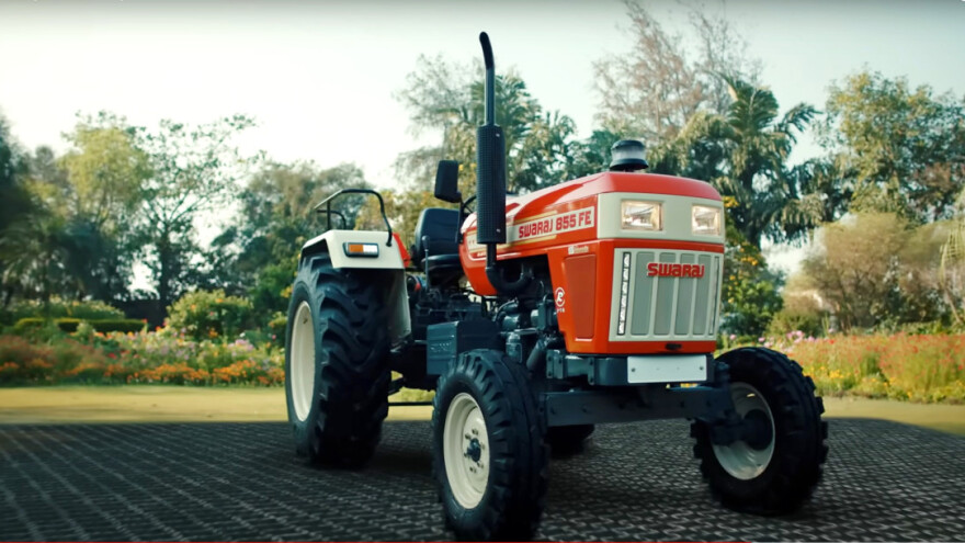 Swaraj predstavio dva modela jeftinog, jednostavnog i retro traktora