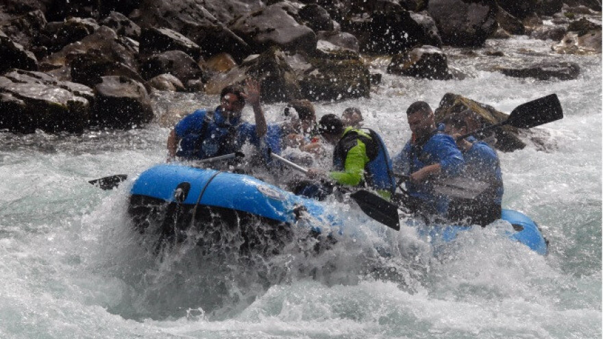 Na Drini ćuprija, a rafting na Tari