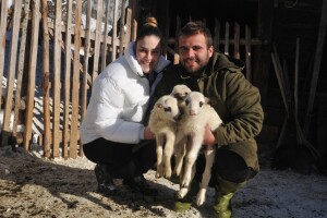 Kako se vole Bane i Tatjana Dačević, najmlađi stočari u Čajniču