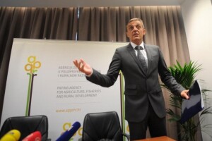 Jakovina ocijenjen najgorim ministrom!