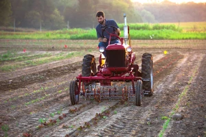 Manji, sporiji i bolji - traktor budućnosti, koji dolazi iz prošlosti