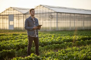 Tolušić mladima: Pokrenite poljoprivredu!