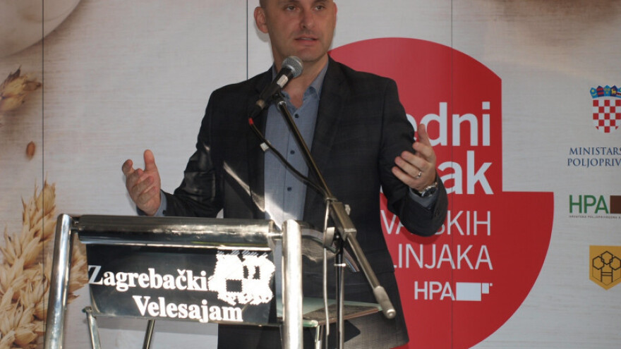 Medni doručak uz ugovore teške 339 milijuna kuna