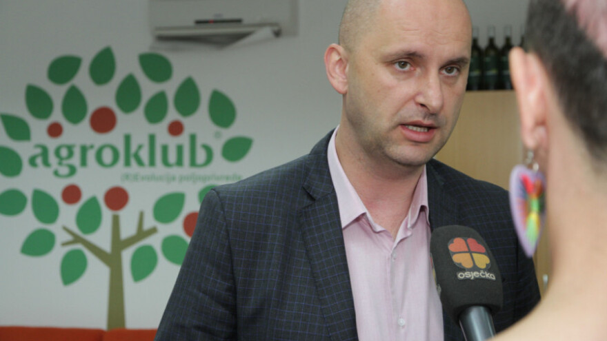 Tolušić: Manipulatori neće dobiti državnu zemlju!