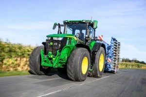 TotY 2022: John Deere dvostruki pobednik, uz traktor godine, uzeli i titulu za najbolji svestrani!