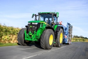 John Deere dvostruki pobjednik: Uz traktor godine, osvojili i titulu za najbolji svestrani!