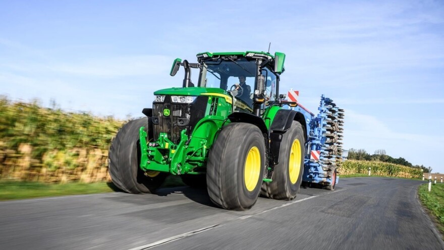 John Deere dvostruki pobjednik: Uz traktor godine, osvojili i titulu za najbolji svestrani!