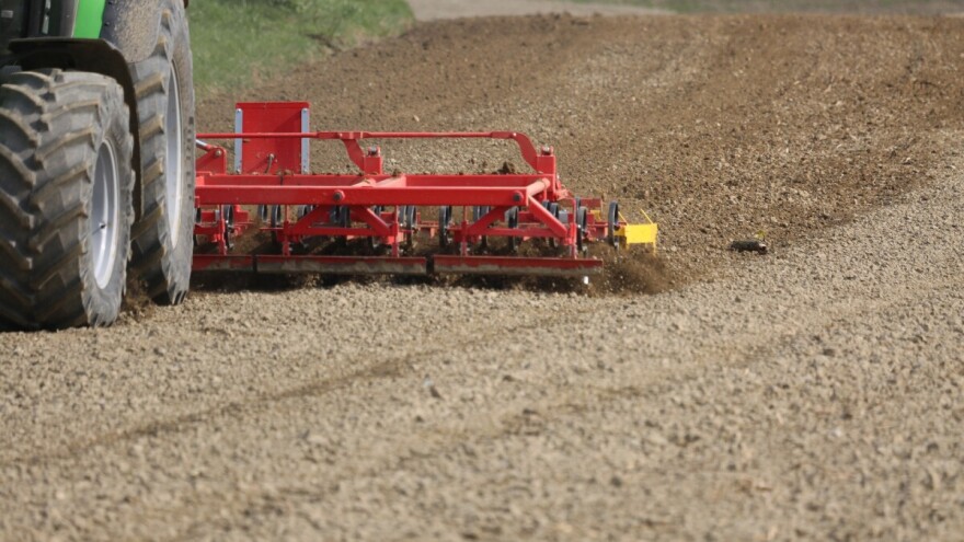 Poljoprivrednici iduće godine očekuju zakon o "plavom dizelu" i smanjenje PDV-a