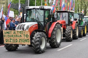 Slovenački poljoprivrednici blokirali Ljubljanu i pretili stajnjakom: Šta zahtevaju?