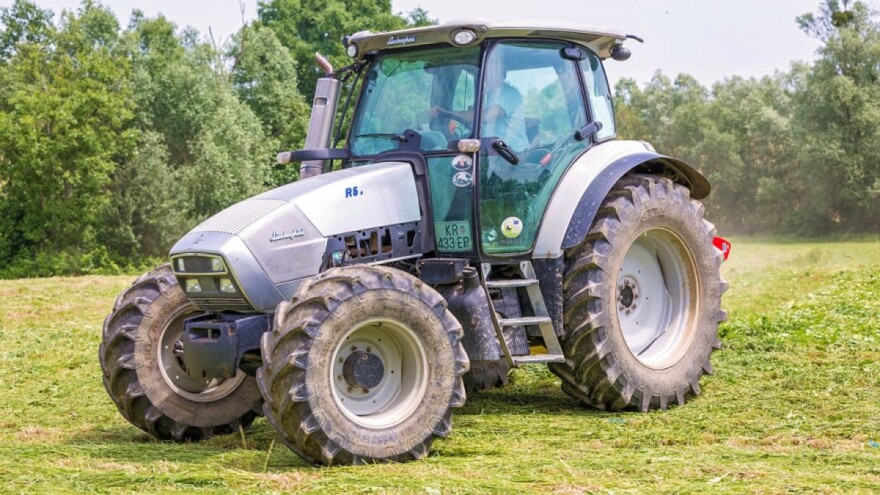 Jeremy Clarkson kupio Lamborghini traktor - još uvijek otkriva njegove funkcije