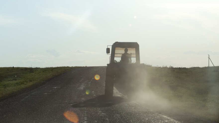 Jedan traktorist preminuo, drugi uhićen jer je vozio s 1,43 promila alkohola u krvi