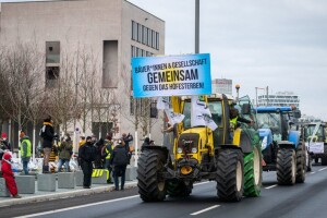 Siti svega: Mali farmeri i aktivisti u borbi za održivu poljoprivredu