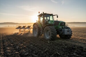 Traktor Deutz-Fahr Agrotron M
