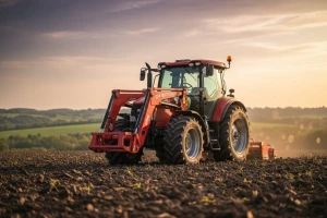 Traktor Farmer F2