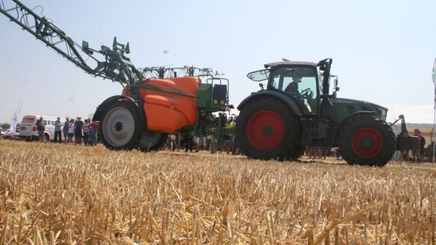 Posetite XII klupski SPIT