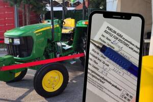 Traktor John Deere 5045D voziće Želimir Živković iz Sota