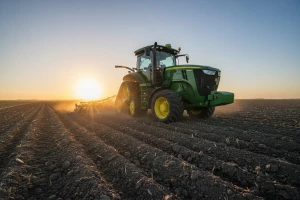 Traktor John Deere 6030