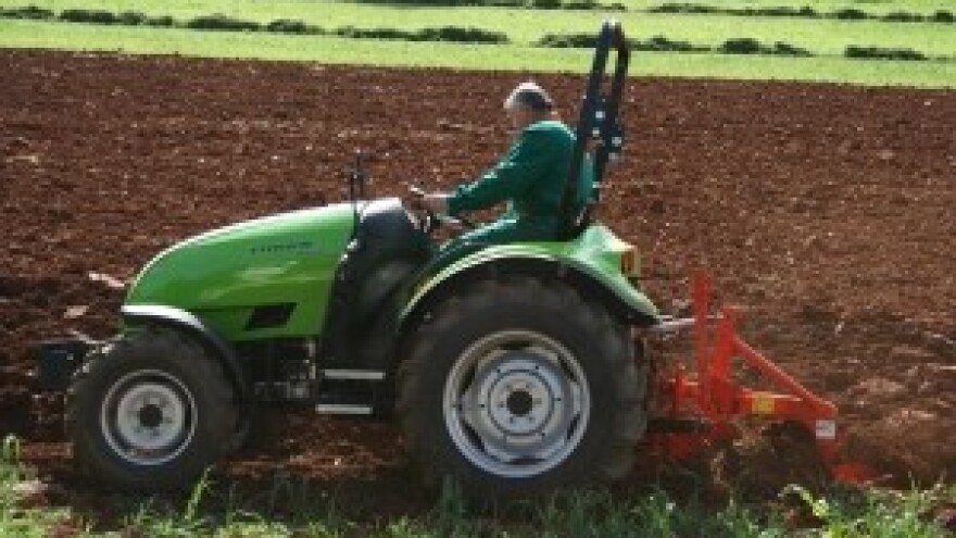 15 Osnovnih koraka za pripremu traktora za proljetnu sezonu