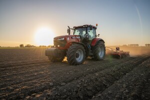 Traktor McCormick X7.4 - X7.6 T4i Pro Drive