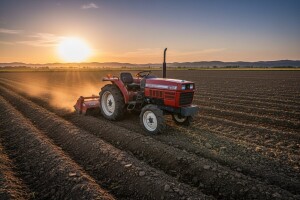 Traktor Mitsubishi MT 1800