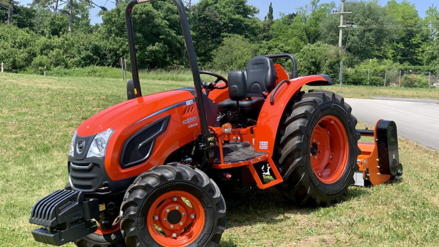 Traktor Kioti DK5010NHS: Kompaktan, okretan i izdržljiv