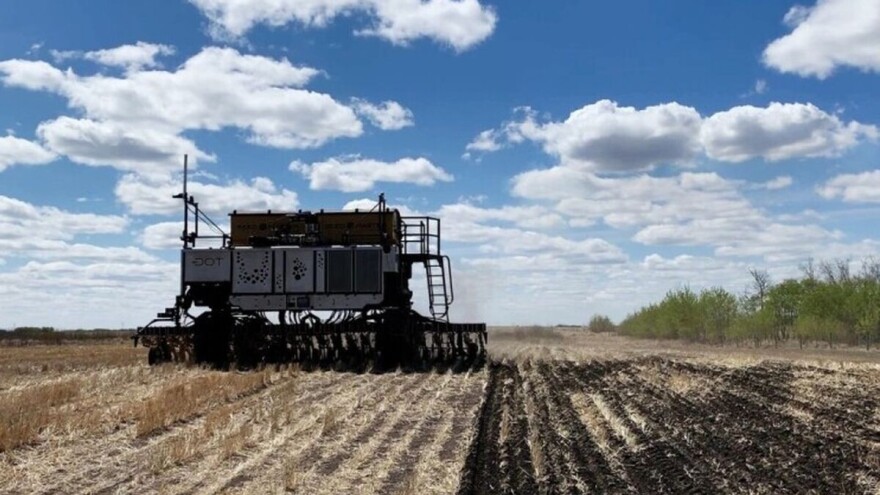Od setve do žetve bez traktora - stigla je veštačka inteligencija