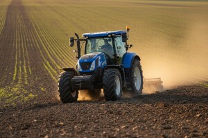 Traktor New Holland T7000
