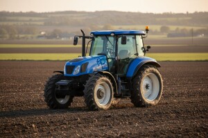 Traktor New Holland TD5000