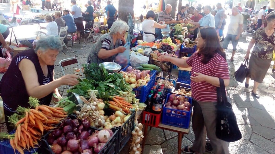 Šta je uslovilo iznenadni pad cijena povrća na pijacama?