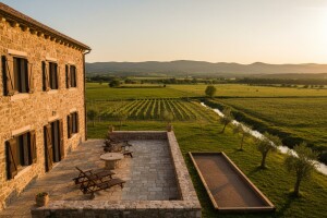 Tri prijatelja i seosko domaćinstvo