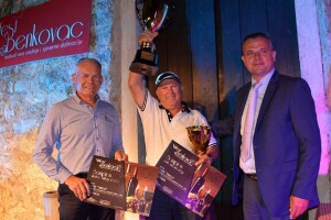 I bez vlastitog vinograda šampioni Festivala vina srednje i sjeverne Dalmacije!