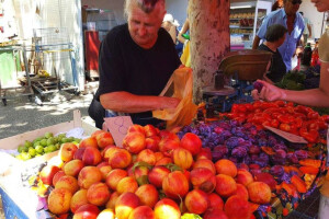 Pojeftinilo sezonsko voće, limun poskupio!