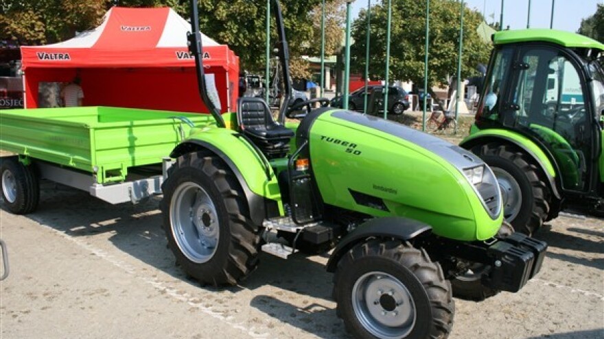 Traktor Labinprogres TPS Tuber 50