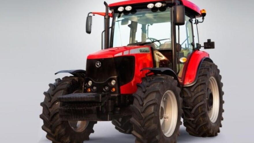 Traktor Tumosan 9100 Maxima