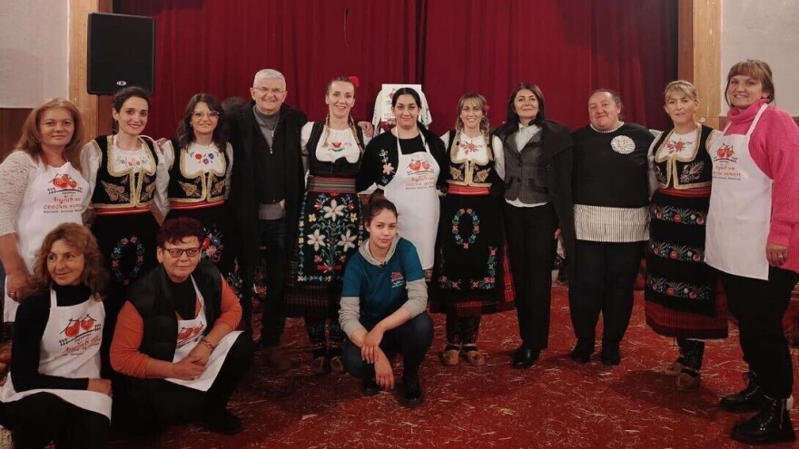 Udruženje "Ljubav na seoski način" čuva običaje - prelo i seoske igranke vraćaju u modu