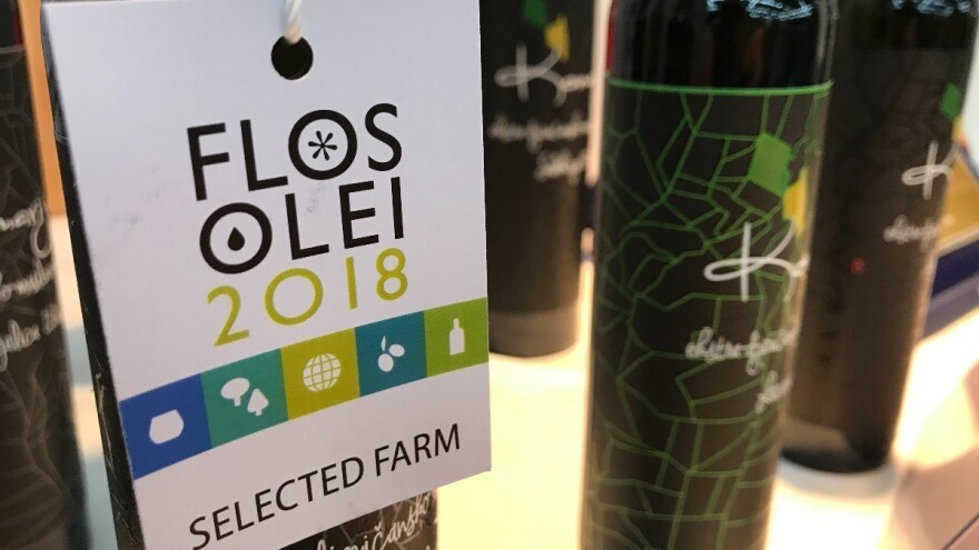 Nikola i Vilim donijeli iz Milana zlatnu medalju za etiketu njihovog maslinovog ulja