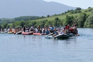 Turistička atrakcija Lađom niz Unu