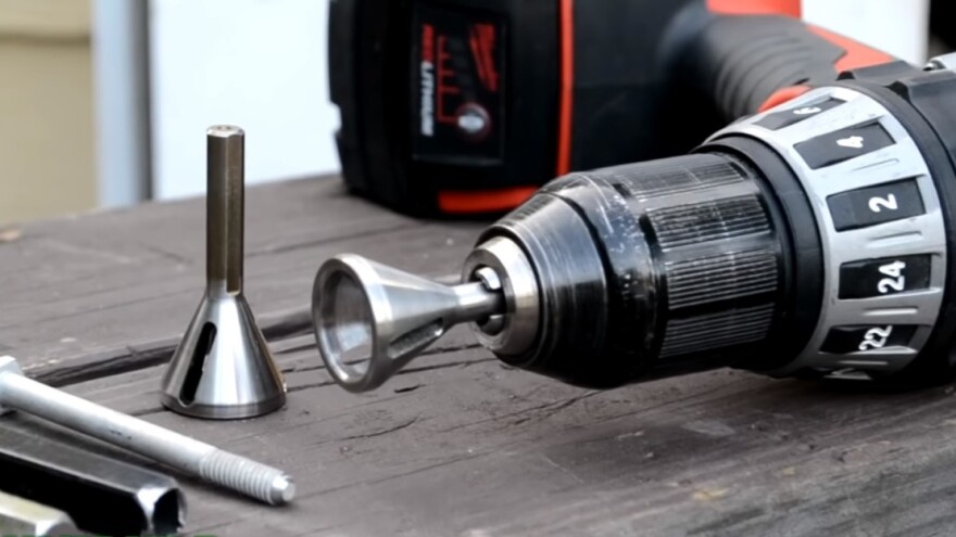 Uniburr s lakoćom popravlja oštećene vrhove vijaka